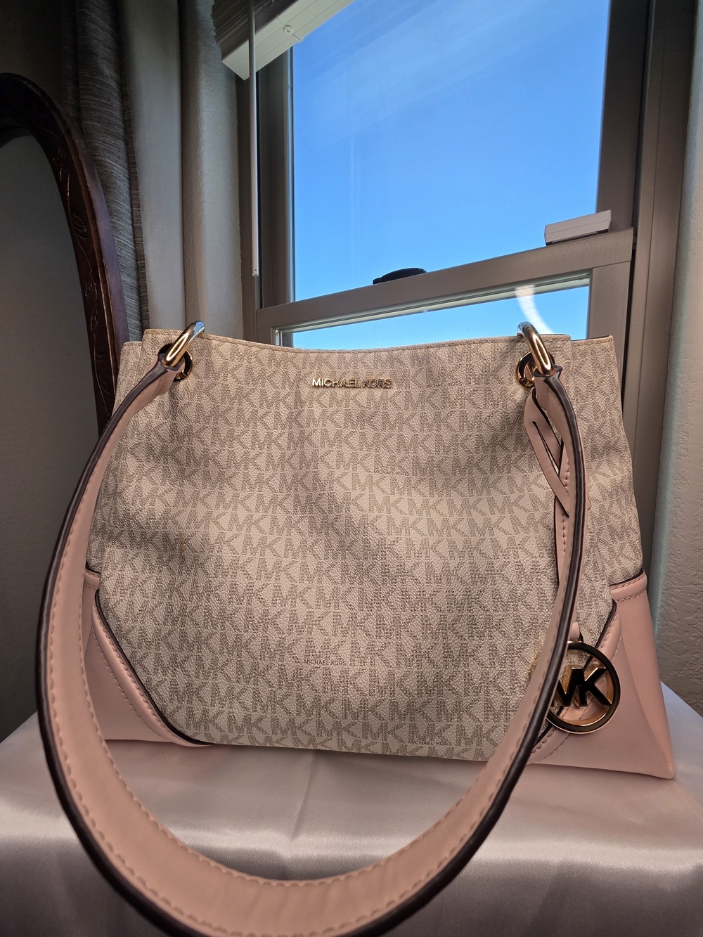 Michael Kors Pink Signature Canvas Shoulder Bag